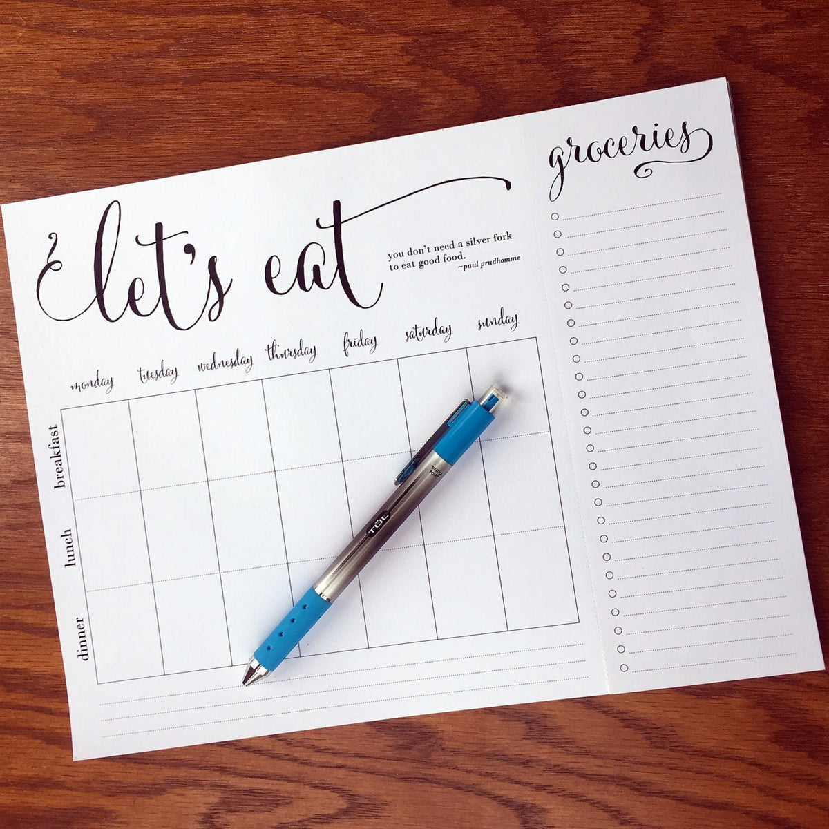Weekly meal planning note pad with tear-off grocery list